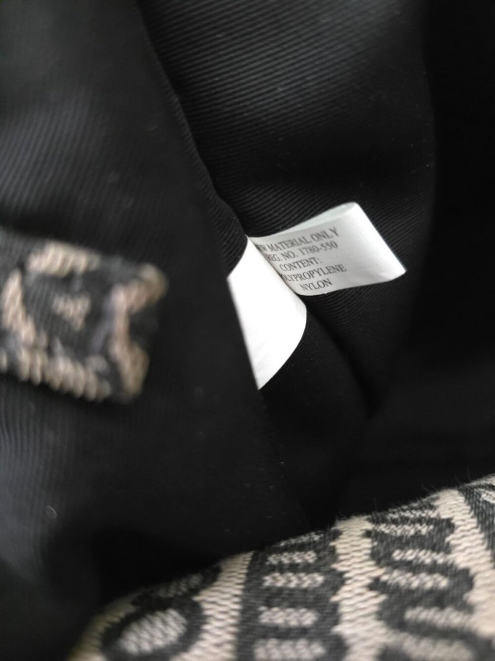 Marc Jacobs The Monogram Medium Jacquard Beige Canvas Tote Bag H076M01RE21-261 - Picture 14 of 15